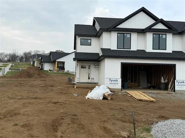 1403 Legend Dr, Tiffin, IA 52340