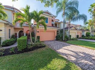4846 W Boulevard Ct, Naples, FL 34103