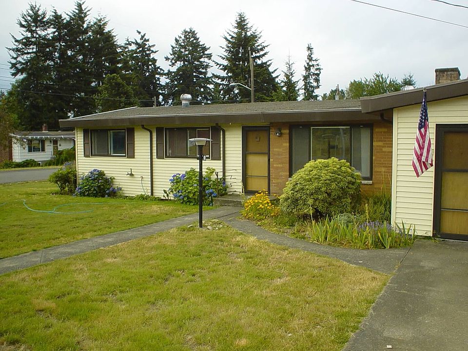 1st image of 909 S 138th St