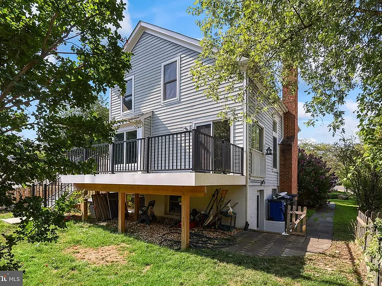 8421 Hollis Ln — Photo 36