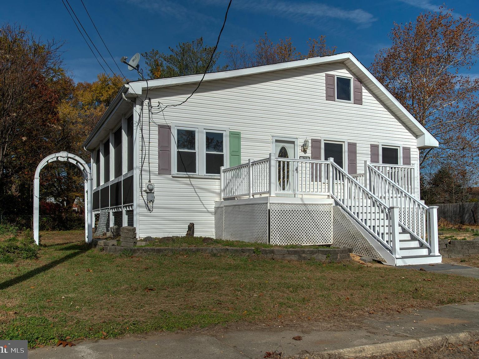 945 Hessian Ave, West Deptford, NJ 08093 Zillow