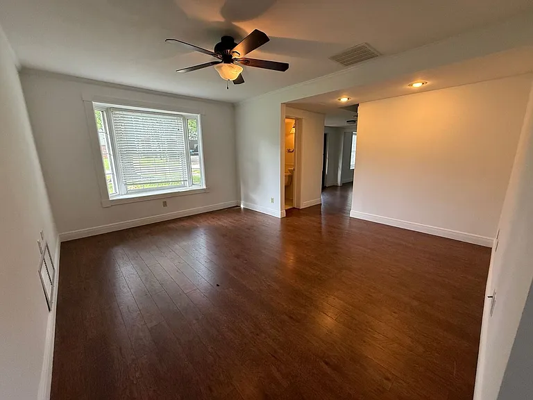 905 Poinciana Dr — Photo 14