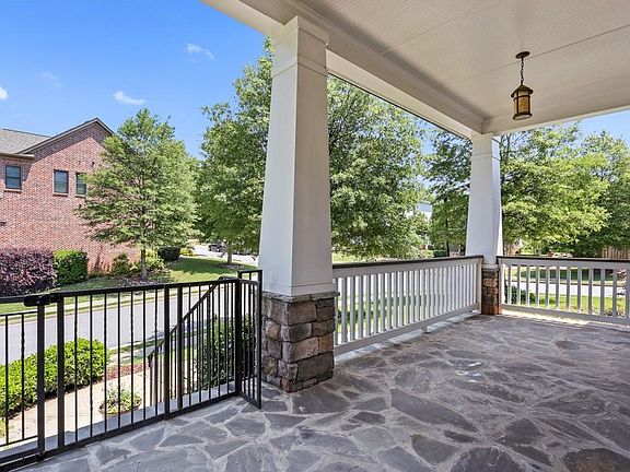 2nd image of 2671 Devin Ct SE