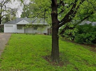 4831 NE Davidson Rd, Kansas City, MO 64118