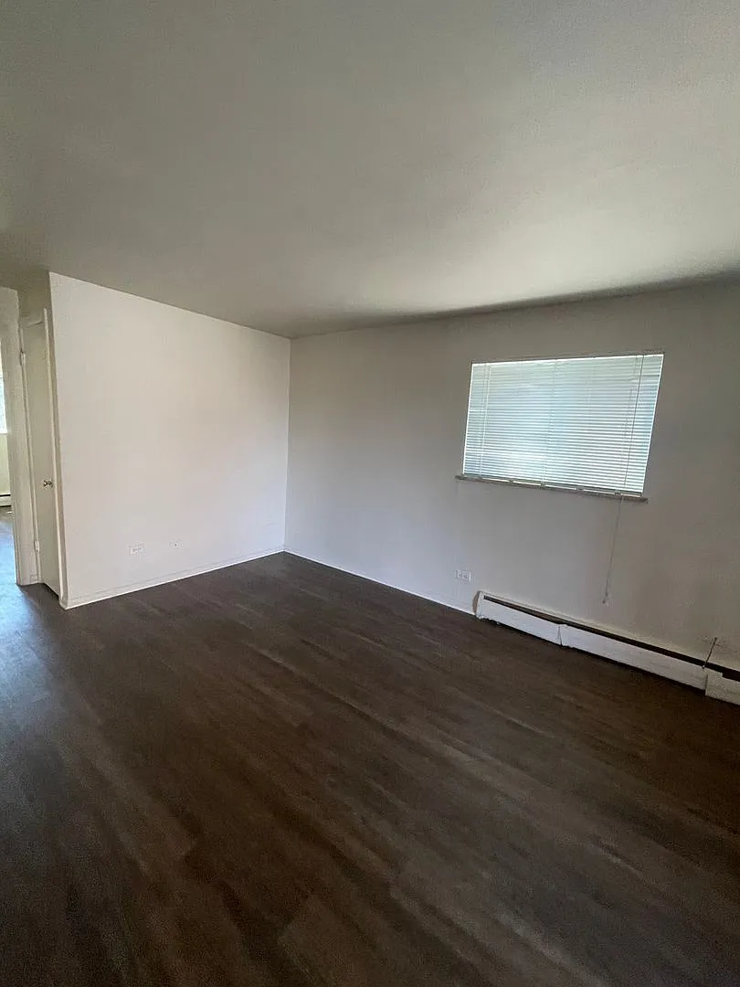 5532 S Grant St. — Photo 3