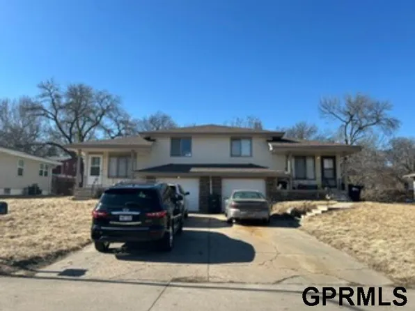 3026 Menke Cir #3026-3028, Omaha, NE 68134