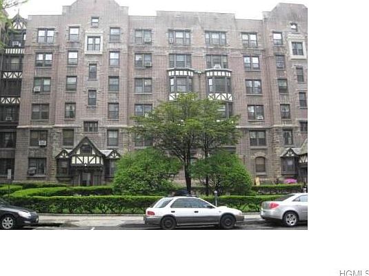 1st image of 250 Martine Ave APT 5F