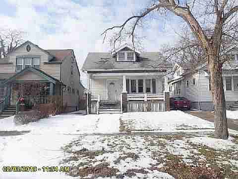 13597 Manor