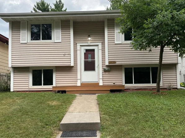 3454 Indiana Ave N, Robbinsdale, MN 55422