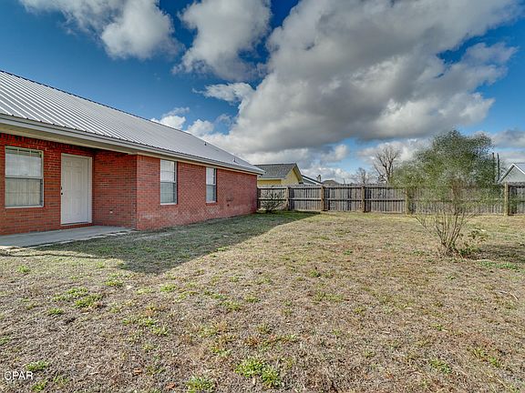 4th image of 5313 Peppertree Ct