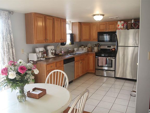 4th image of 48 Glenview Dr