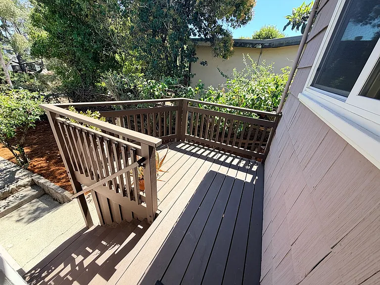 11 Birch Ave — Photo 24