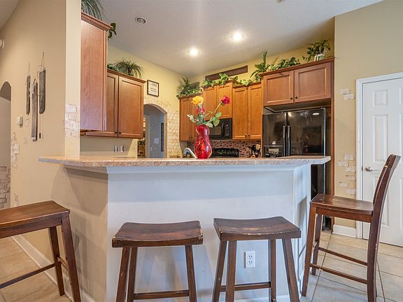 4th image of 97447 Bluff View Cir