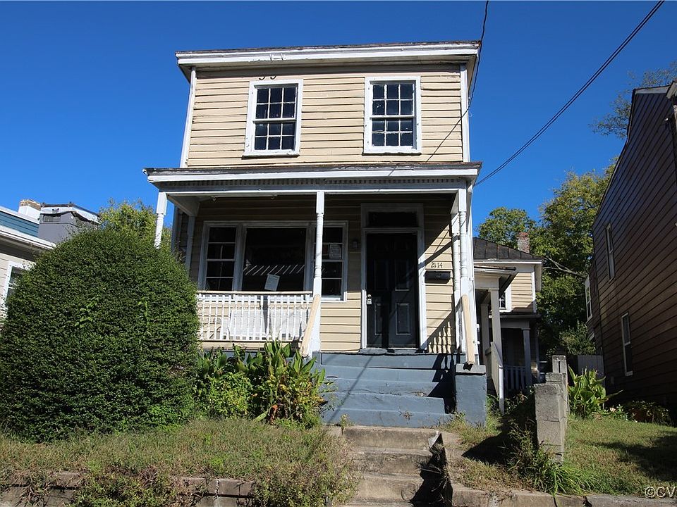 2nd image of 2114 M St