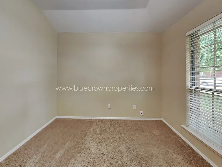 11364 Lockshire Dr — Photo 10