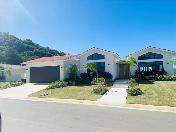 717 Avenue Sabanera, Dorado, PR 00646