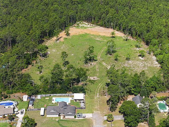 3rd image of 150 Ridgecrest Road