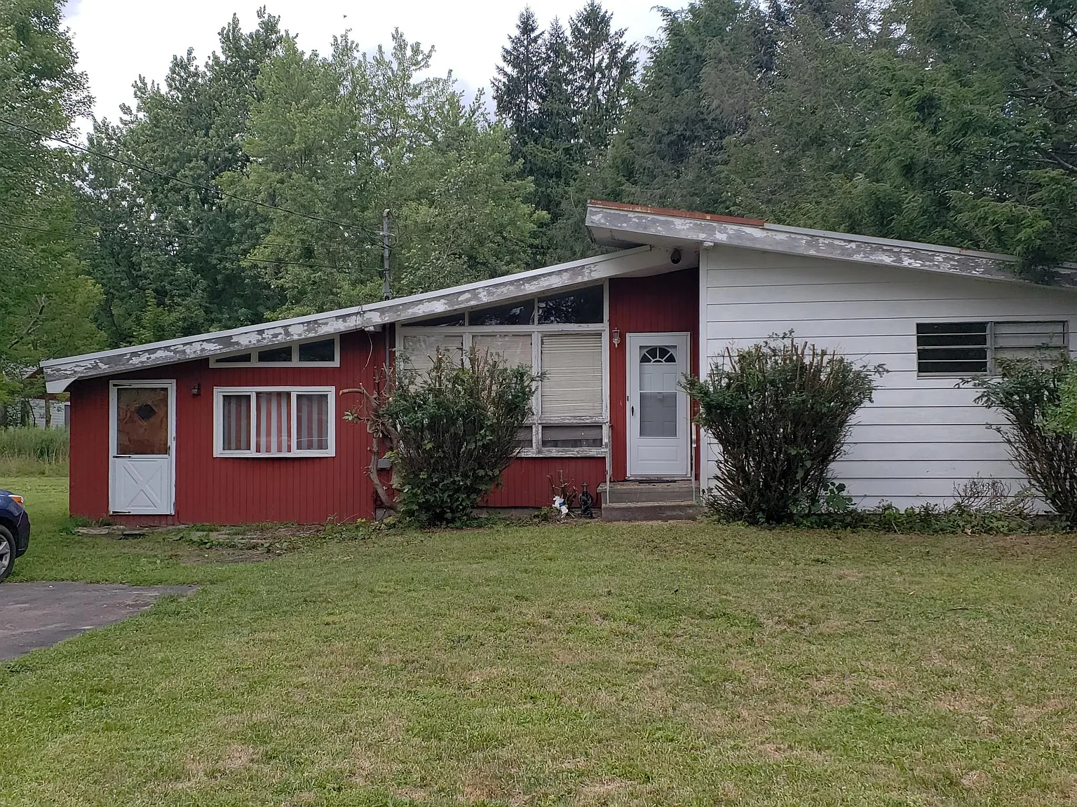 26 Highland Ave photo 1