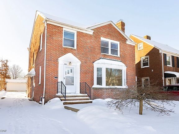 2nd image of 3930 Silsby Rd