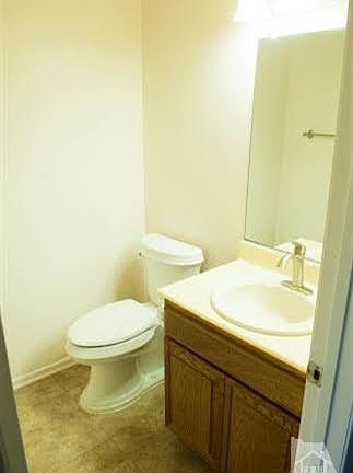 3rd image of 9219 Denver St
