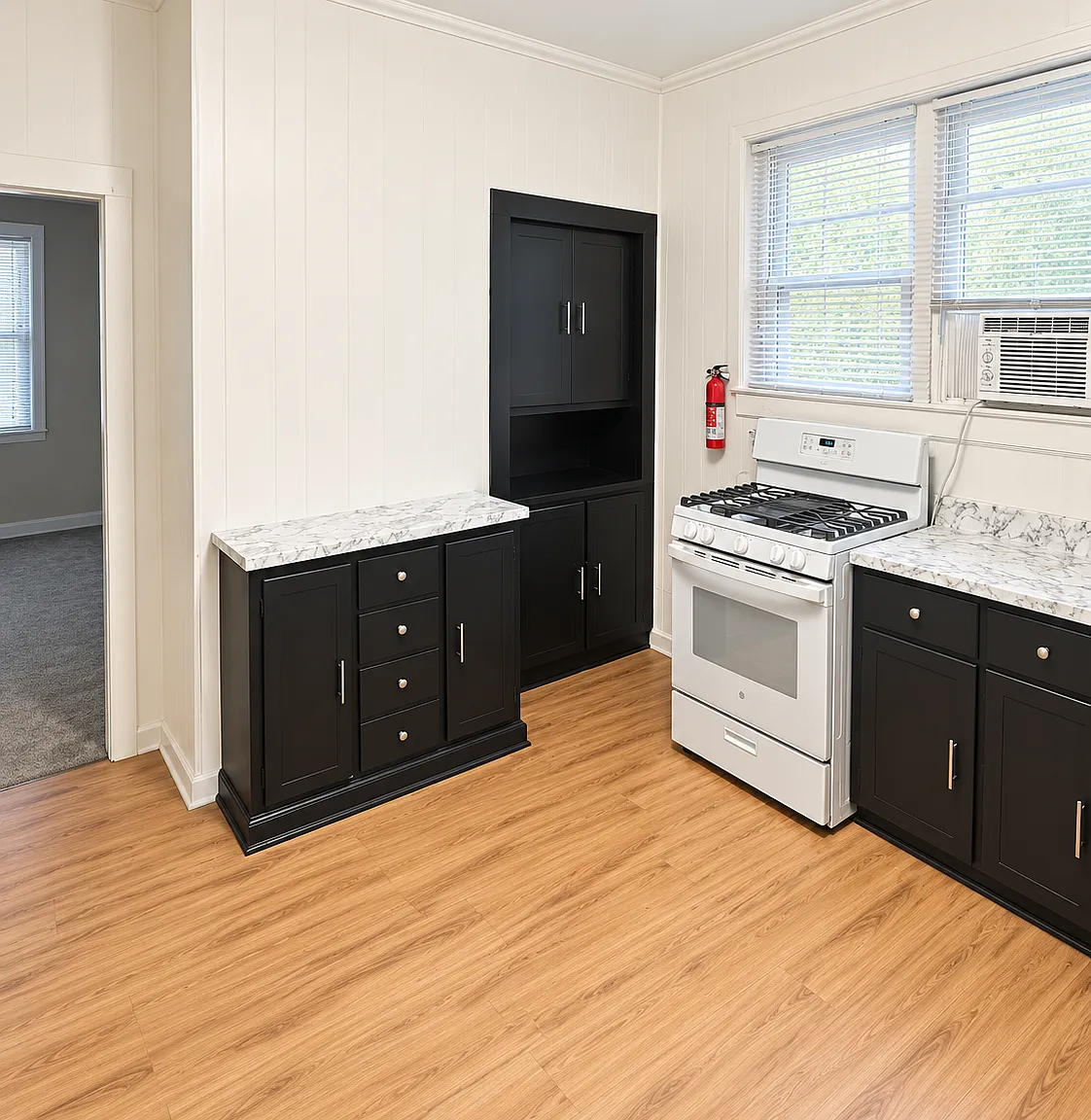 2 bed, 1369 sqft, $1,600 — Photo 3