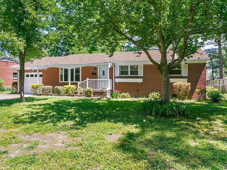 208 Longhill Rd — Photo 3