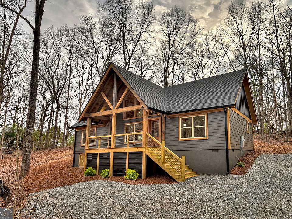 1st image of 583 Acadia Dr