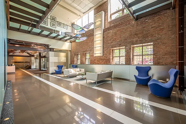 Rented by Modern Spaces | media 35