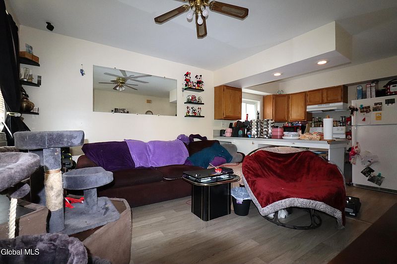2nd image of 2336 Turner Avenue
