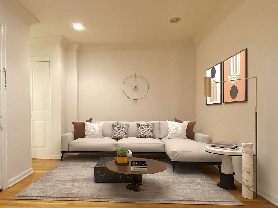 1st image of 313 E 9th St #2