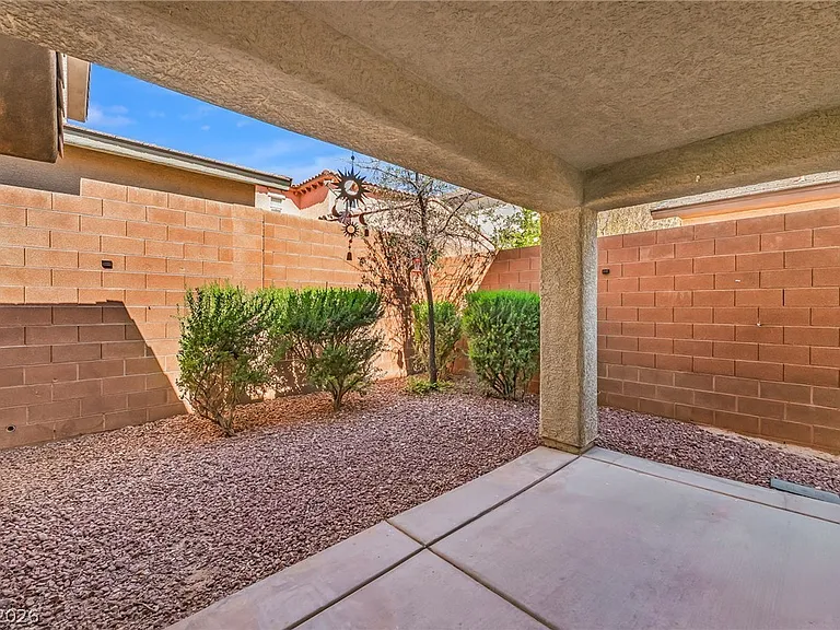 2155 Spurs Ct — Photo 31