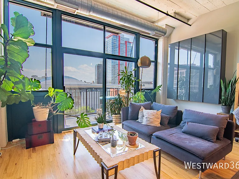 221 E Cullerton St #714 — Photo 1