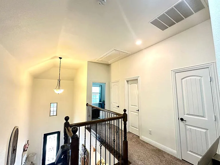 10709 Blake Gdns — Photo 26