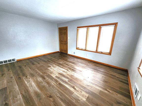 4th image of 7707 W Palmetto Ave