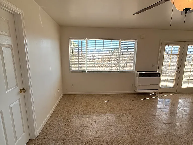 62350 Belmont St — Photo 13