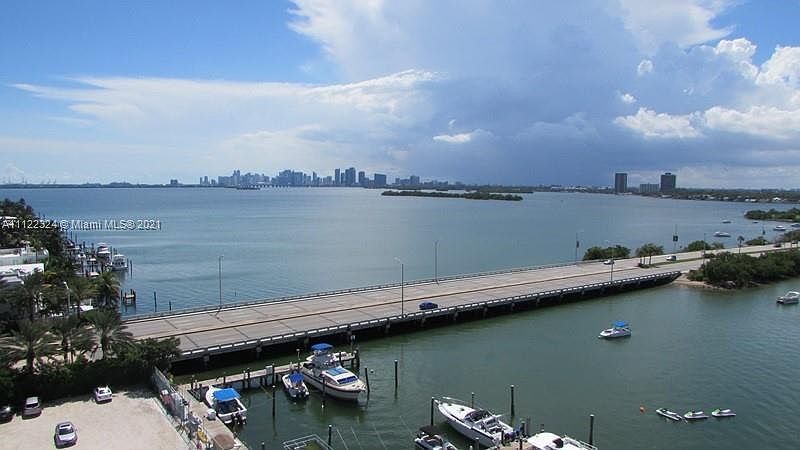 1st image of 7904 W West Dr #1016
