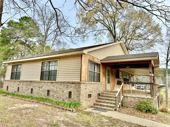 835 Jeff Davis Dr, Zwolle, LA 71486