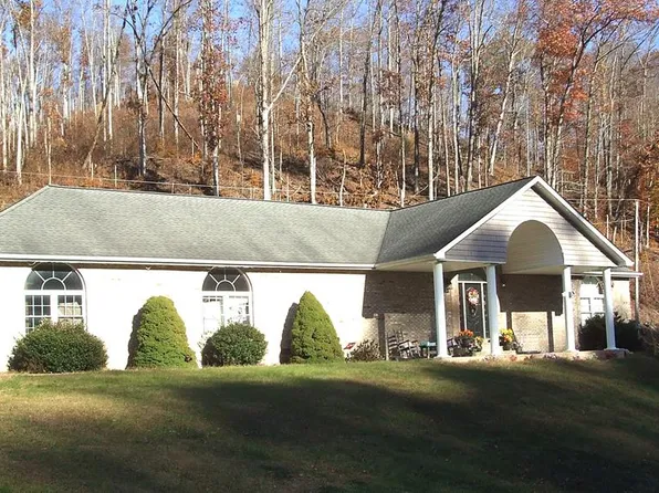 120 Homestead Estates Ln, Tutor Key, KY 41263