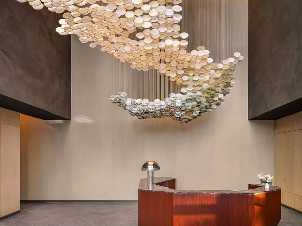 30 Front Street image 24 of 37