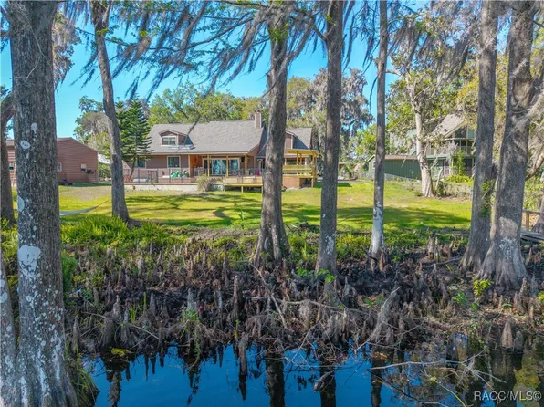 3175 N Wheaton Point, Hernando, FL 34442