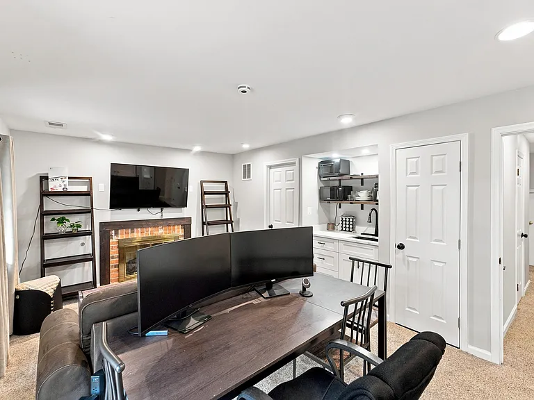 500 Beacon Dr — Photo 31