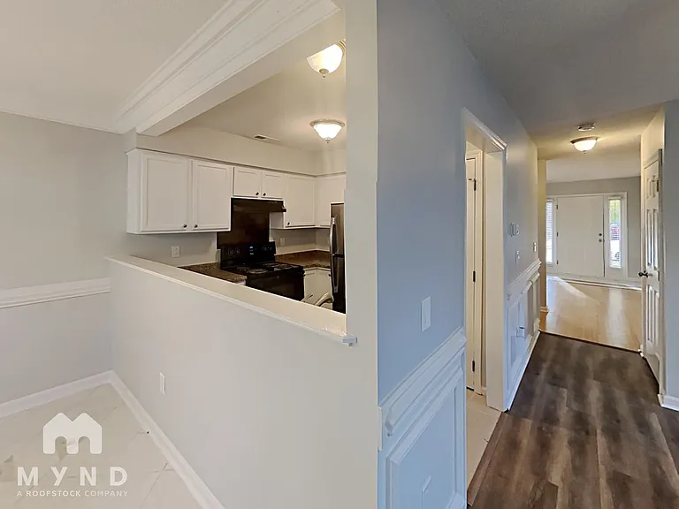 6 Yorkfield Ct — Photo 5