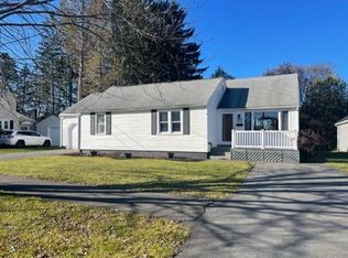 141 Parkway N, Brewer, ME 04412