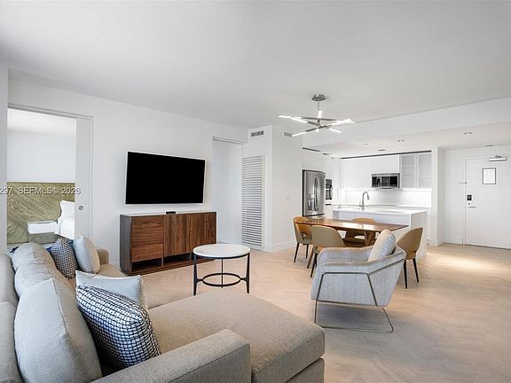 5th image of 3101 Bayshore Dr #2306