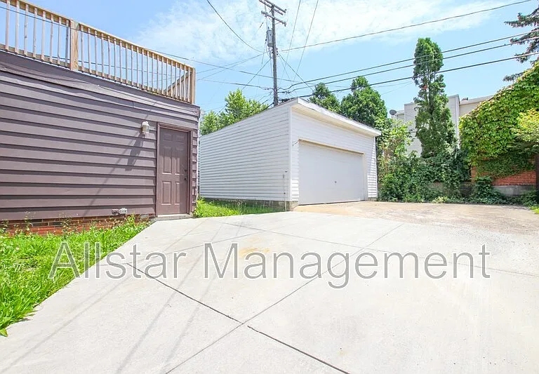 3690 Washington Blvd — Photo 44