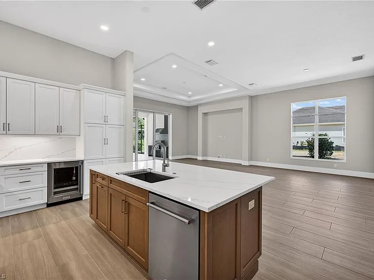9712 Moonflower Ln — Photo 17