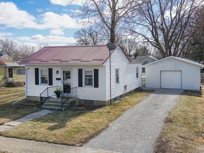431 9th St, Lincoln, IL, 62656