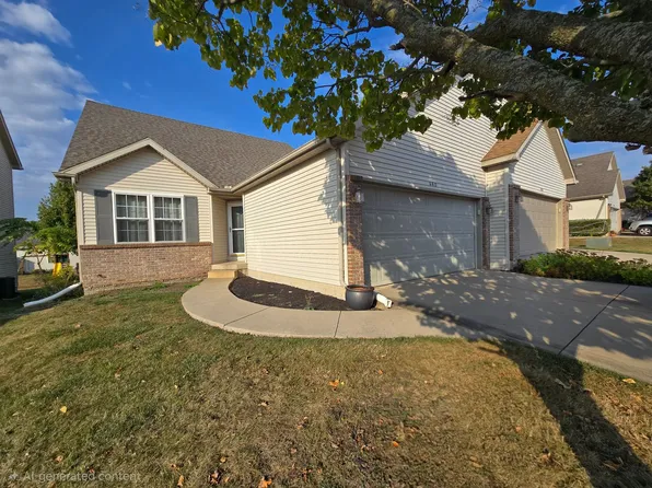 460 Beechwood Ct, Normal, IL 61761