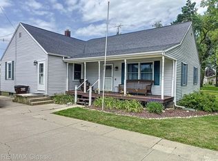 707 S Occidental Rd, Tecumseh, MI 49286