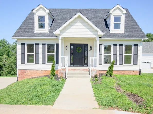 1541 Homeplace Ct, Clarksville, TN 37043